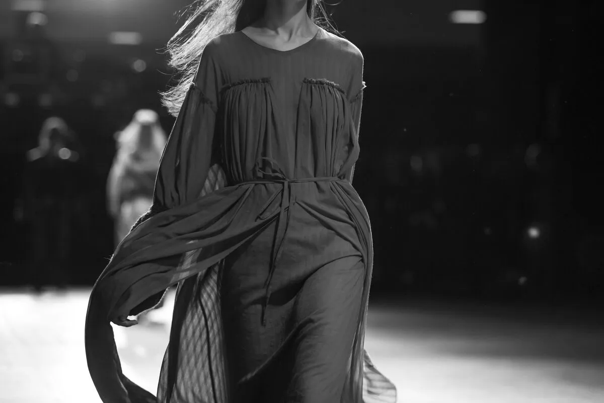 5 tendências interessantes da Paris Fashion Week 2026